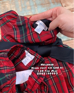 Váy kẻ đỏ đen có đai