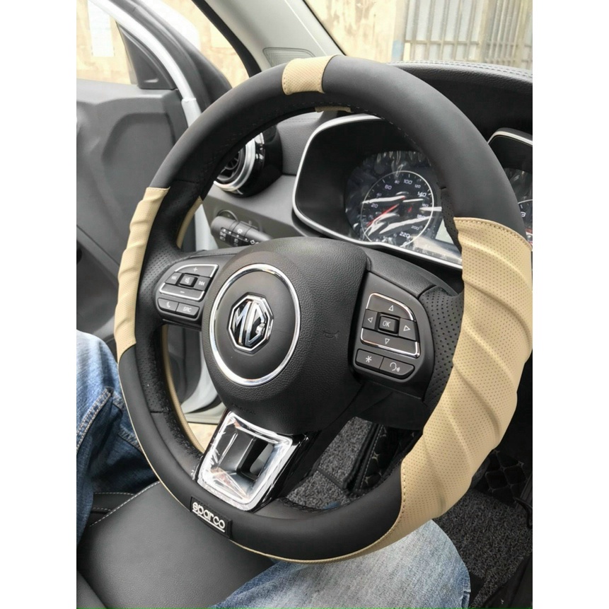 Bọc vô lăng vinfast fadil lux sa president chất da PU mềm chống trượt bám tay lái