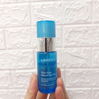Xịt khoáng Laneige Water Bank Hydro Mist 30ml