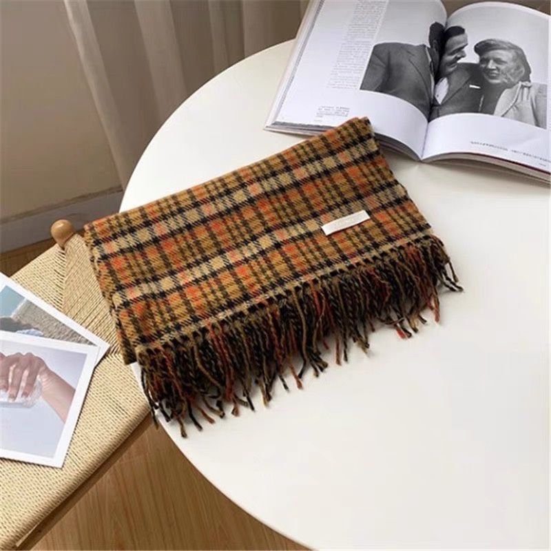 Khăn quàng cổ MU GUA ZHI PIN（MG STUDIO）kẻ sọc màu bí ngô