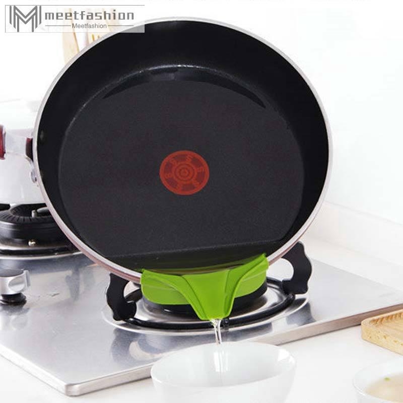 Dụng cụ đổ canh súp gắn miệng nồi