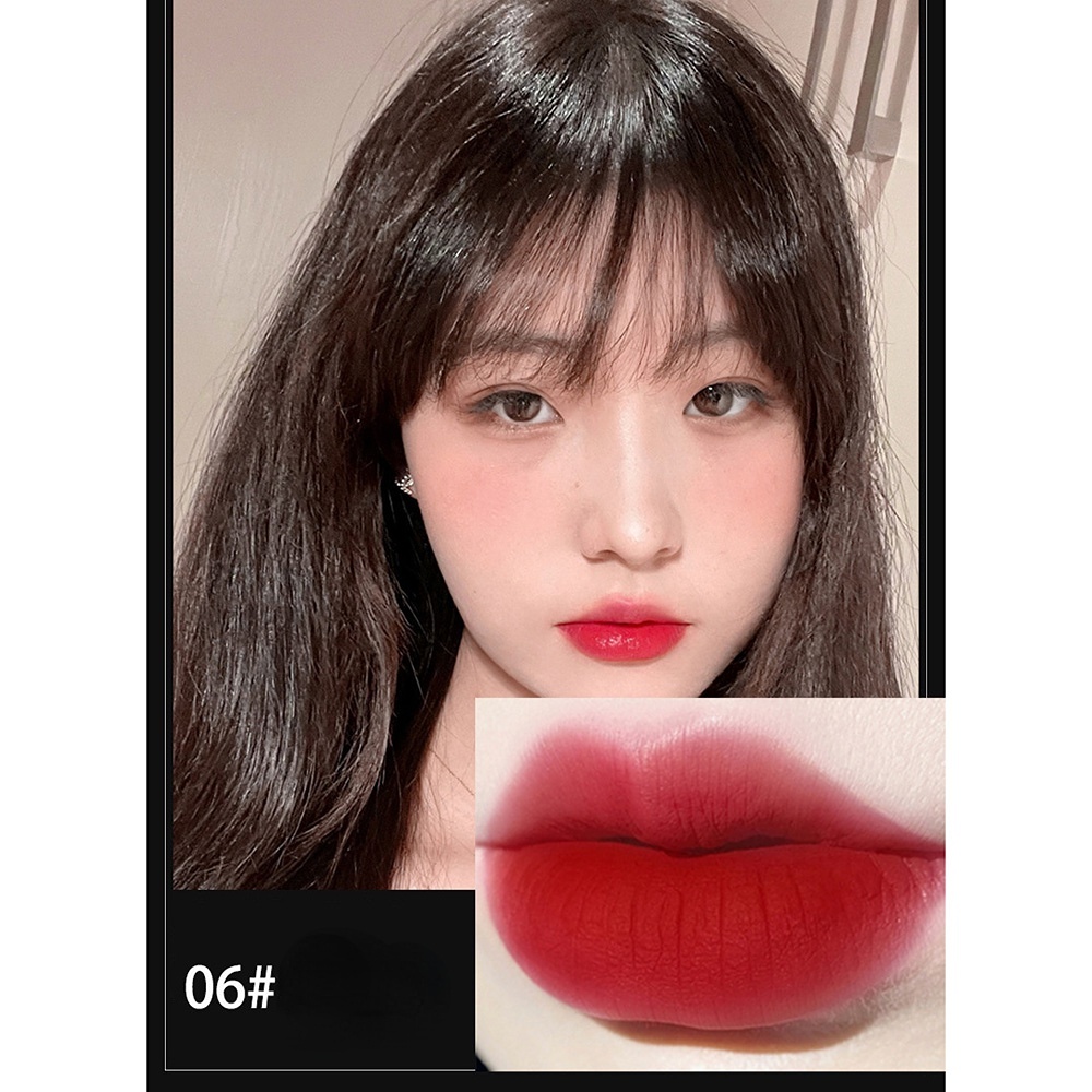 Son Môi Màu Đen Bóng Trang Điểm Xinh Xắn Cho Học Sinh