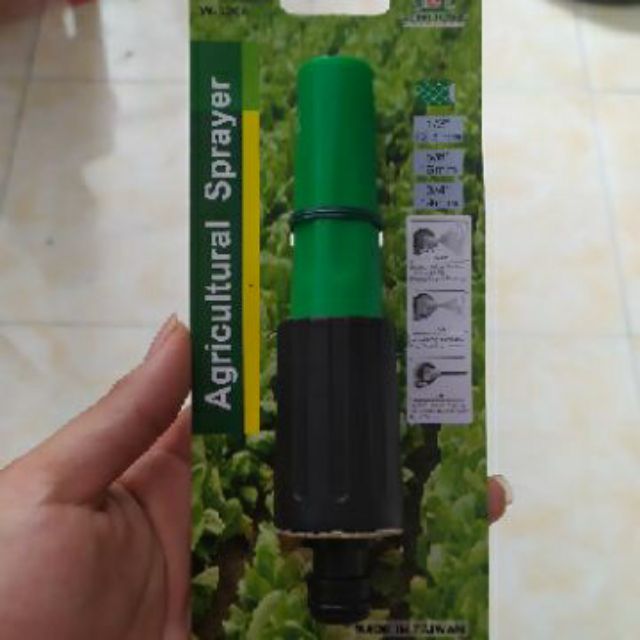 1 Vòi đa năng tiện lợi phục vụ cho việc tưới hoa lan cây cảnh rau cây