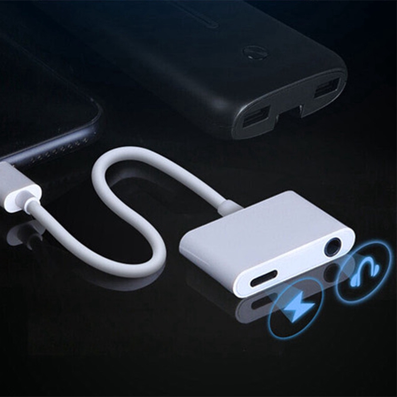 2 in 1 Charger Listening Adapter For IPX 8 7 Charge Adapter 3.5mm Jack AUX Splitter