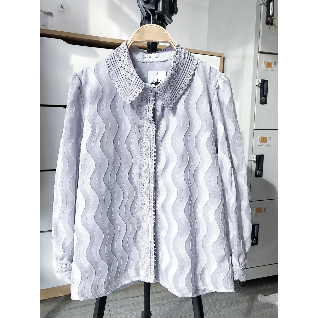 [ Mã WASTRUN4 giảm 10% tối đa 30K đơn 99K] Áo Sơ Mi Ren Dài Tay Sóng Chìm CHUU A5355 | BigBuy360 - bigbuy360.vn