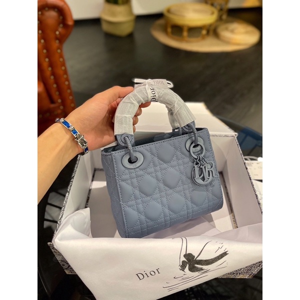 Túi xách Dior lady size 17cm có nhiều màu