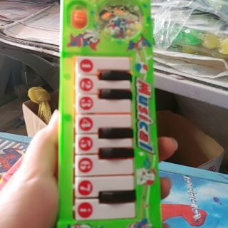 Đàn mini cầm tay