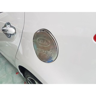 Ốp nắp bình xăng Kia Cerato