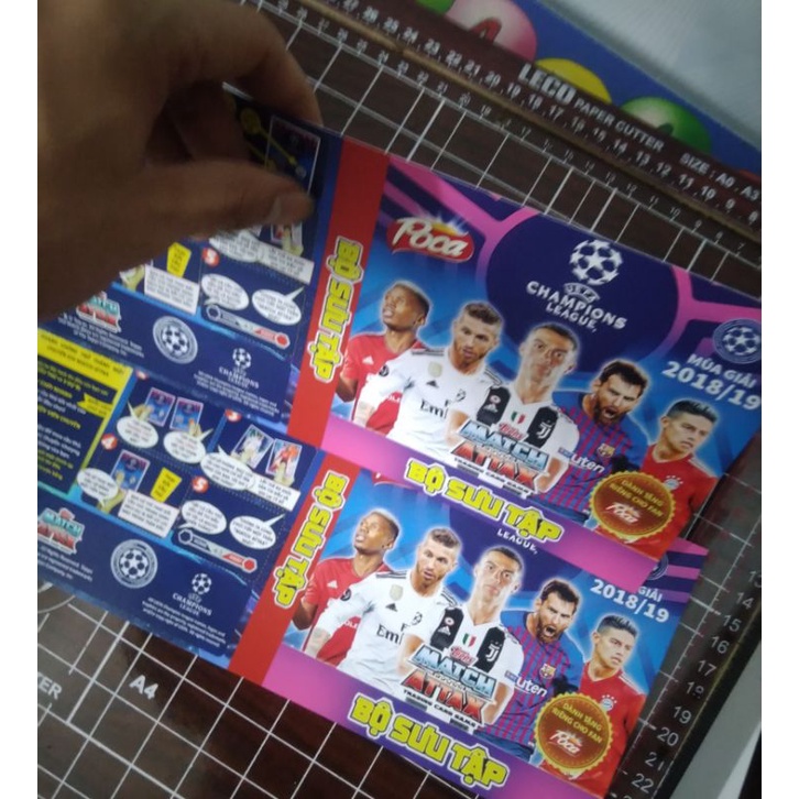 Allbum Thẻ cầu thủ bóng đá Match Attax mùa 2018/19 size Poca có checklist