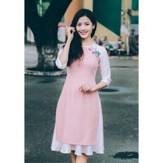 PASS Set Áo dài hồng phối lụa trắng kèm hoa nổi (ảnh thật)