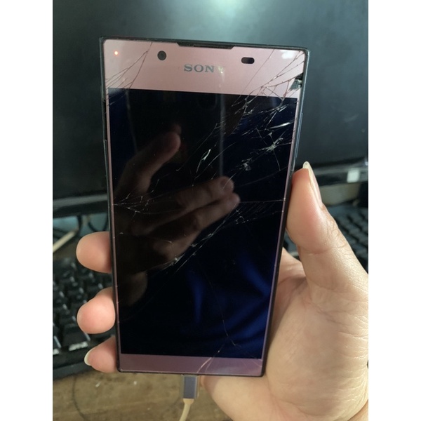 xác sony xperia L1