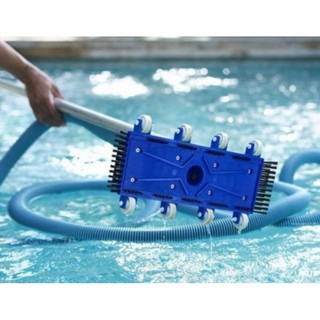 Bàn hút đáy hồ bơi cao cấp