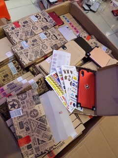 Ốp Valy iphone 6 plus / 7 plus / 8 plus kèm Sticker dán
