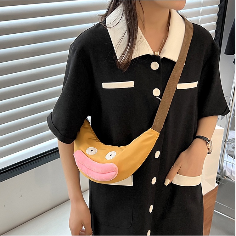 Túi đeo chéo nữ đeo vai mặt hề cute môi phồng đáng yêu thời trang Hàn Quốc đi chơi chụp ảnh đẹp giá rẻ