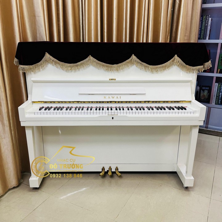 Khăn phủ đàn Piano nhung đỏ tua rua lớn cao cấp