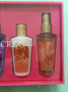 SET BODY MIST + LOTION VICTORIA SECRET