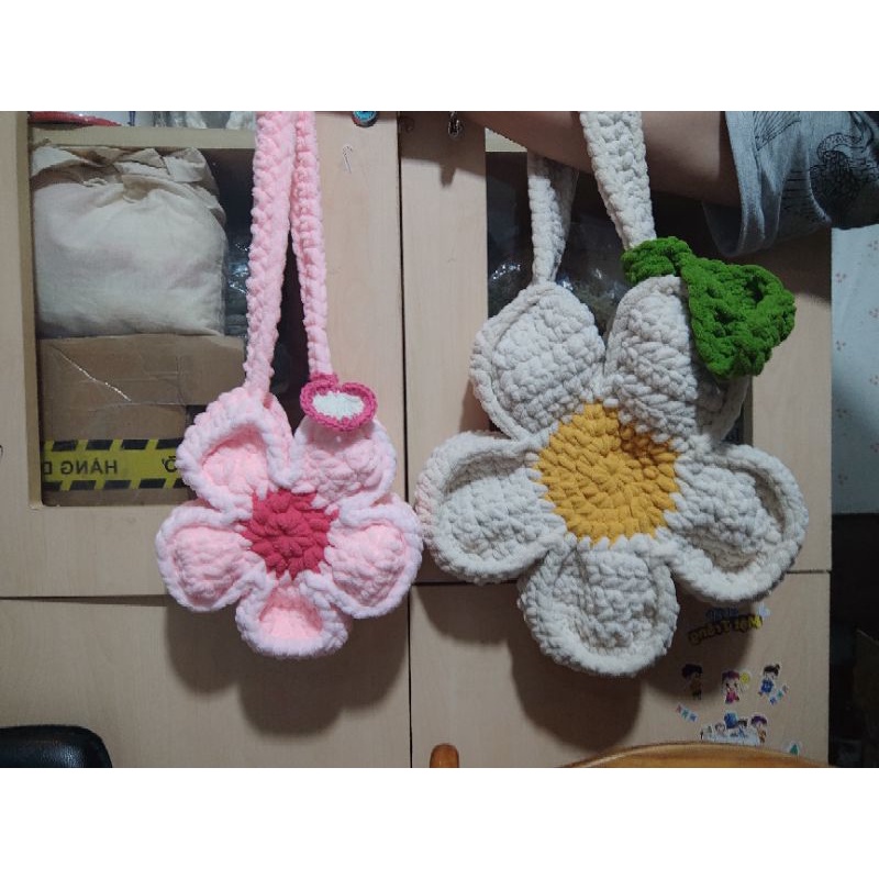 Túi len hoa cúc Len Nhung Xù - BloomFlower Bag - Tặng kèm charm xinh xắn