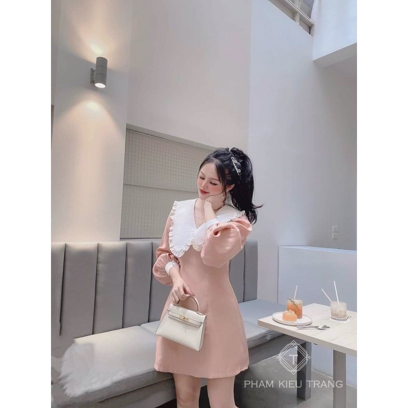 Đầm ngắn tay dài cổ bẻ chữ V