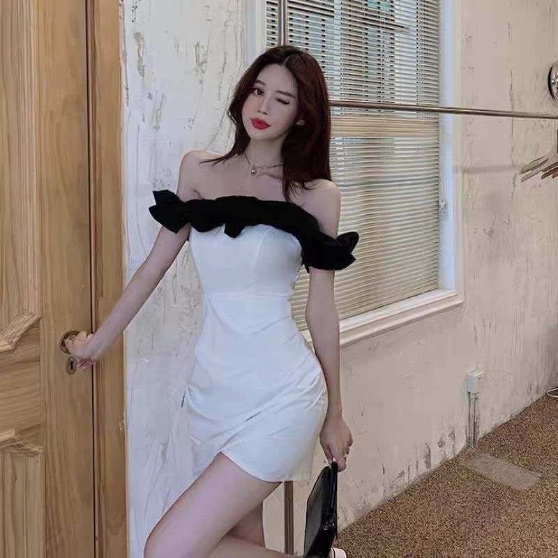 Đầm/Váy trắng trễ vai bèo đen phong cách hàn quốc | BigBuy360 - bigbuy360.vn