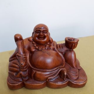 Tượng di lặc để ô tô gỗ hương cực đẹp