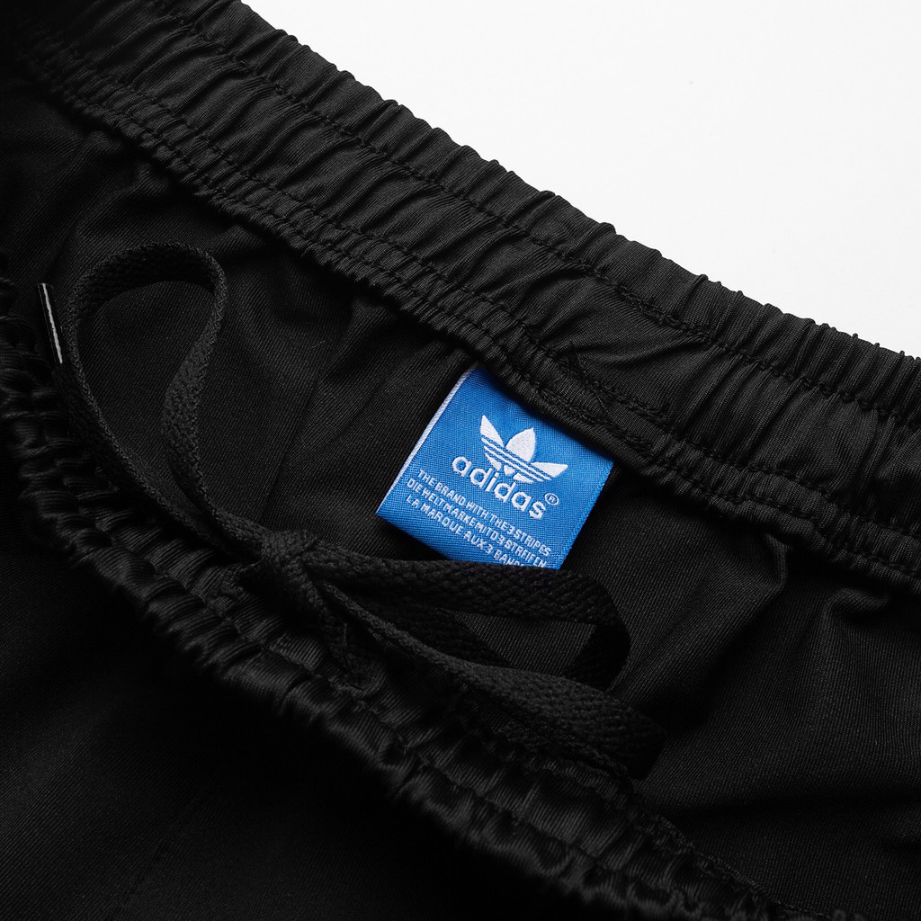 Quần short thể thao 3 sọc cao cấp siêu thấm hút và co giản | BigBuy360 - bigbuy360.vn