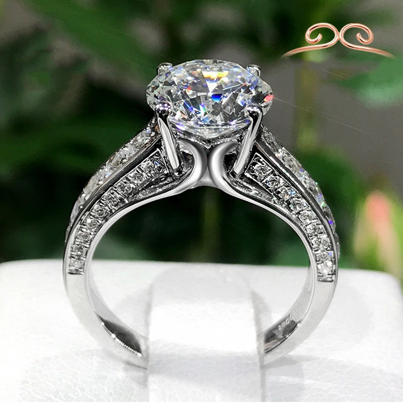 Nhẫn đeo tay kim loại đính đá 2 carat thời trang cho nữ