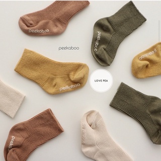 Set 4 đôi tất bắp Peekaboo
