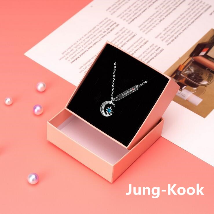 Vòng cổ Hợp Kim Mặt Tròn Khắc Tên Thành Viên Nhóm Bts 7th