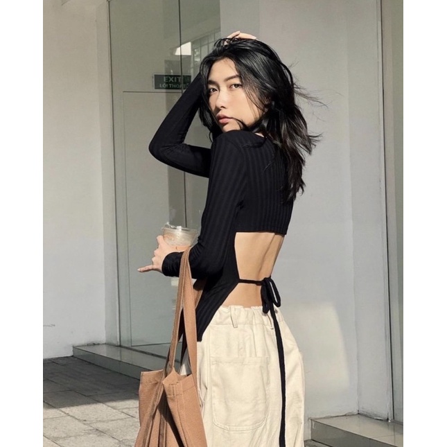 SET ÁO CUT.OUT LƯNG CỘT NƠ + Quần nude🖤💙