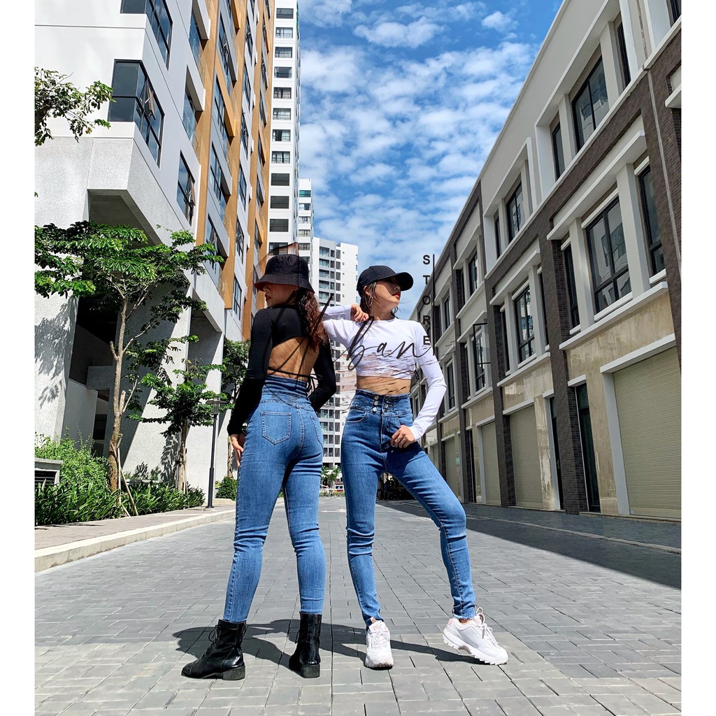 Quần skinny jean lưng siêu cao 3 nút, tôn dáng, form ôm, co giãn tốt.