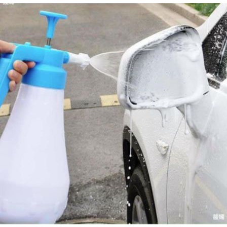 Bình Xịt Tạo Bọt Tuyết Rửa Xe Ô Tô, Xe Máy Cầm Tay 1.8L Tiện Dụng