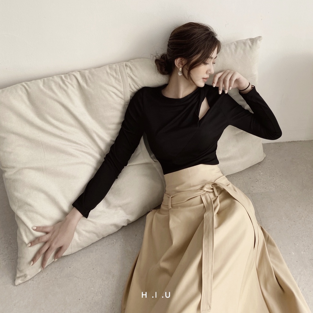 Chân váy midi nâu nhạt H.I.U ROOM dáng dài kèm đai thắt, style hàn quốc HIU design 2021. | BigBuy360 - bigbuy360.vn