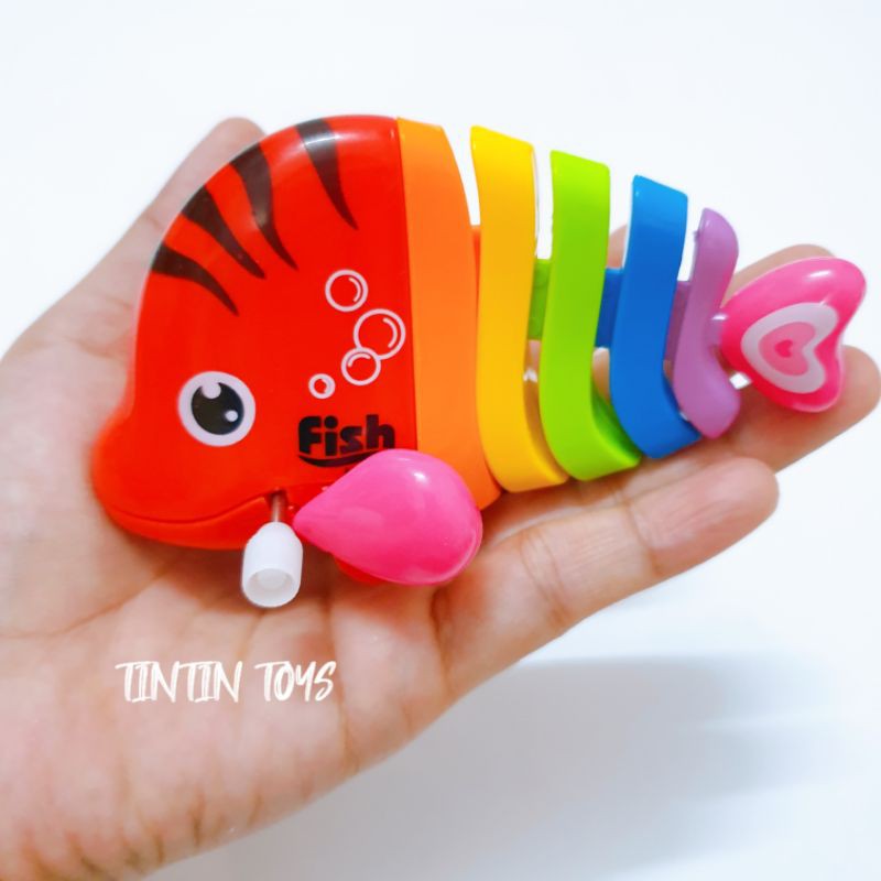 Đồ chơi cá 7 màu chạy dây cót siêu dễ thương