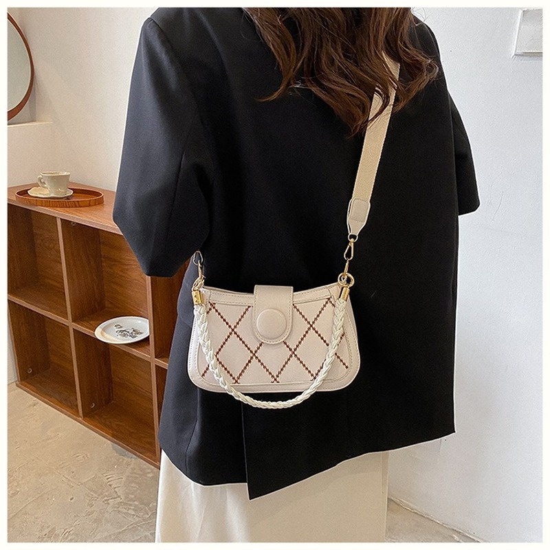 Ringer Túi Đeo Chéo Vai Nhỏ Nhắn Thời Trang Mùa Xuân 2022 Gylb244