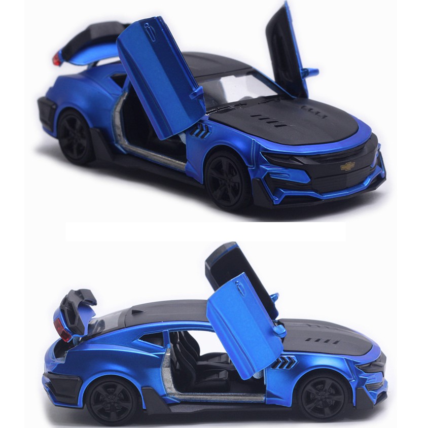 Xe mô hình ô tô Chevrolet Camaro 1:32 đồ chơi trẻ em xe chạy cót có âm thanh và đèn sáng