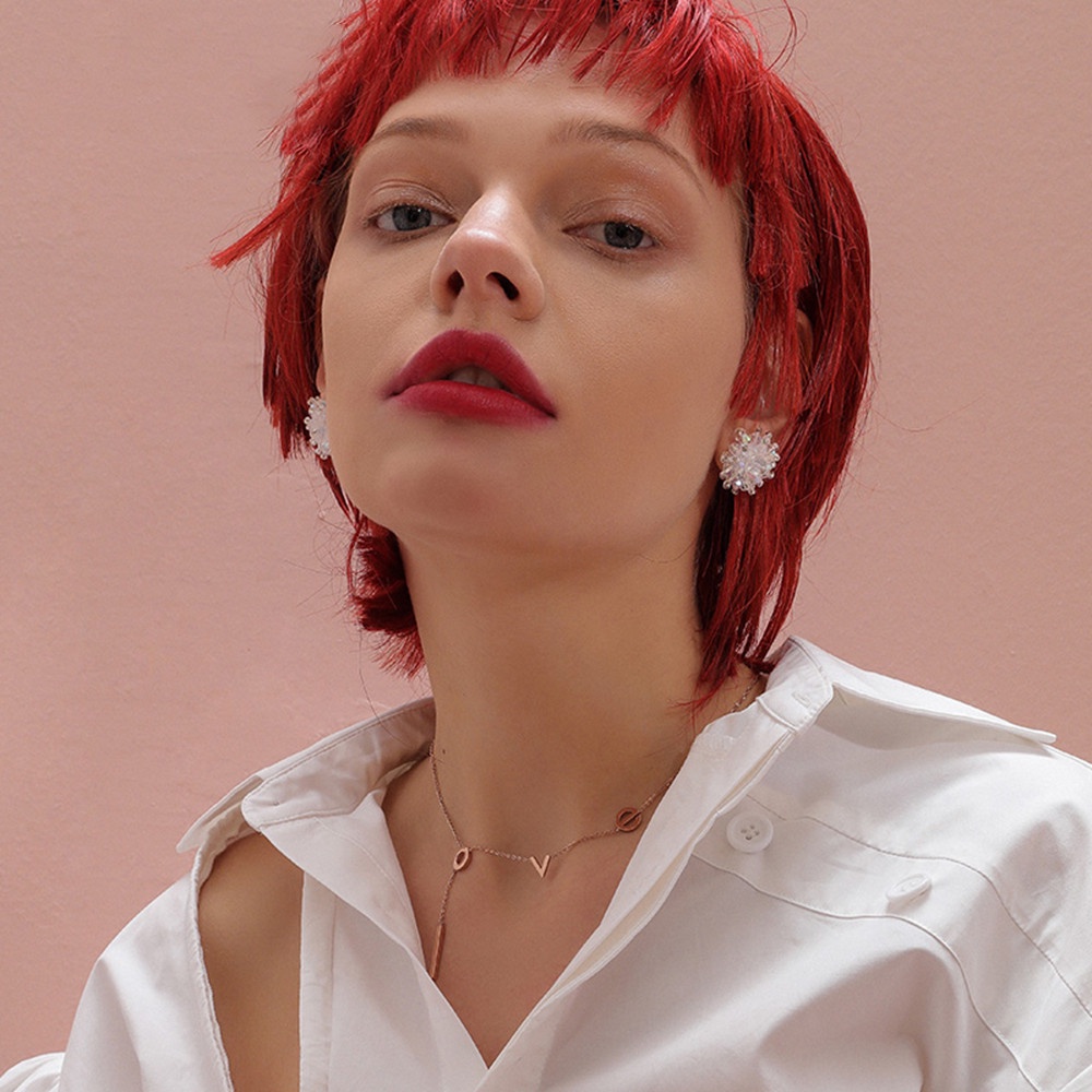 Vòng cổ thép không gỉ mặt chữ LOVE sành điệu cho nữ