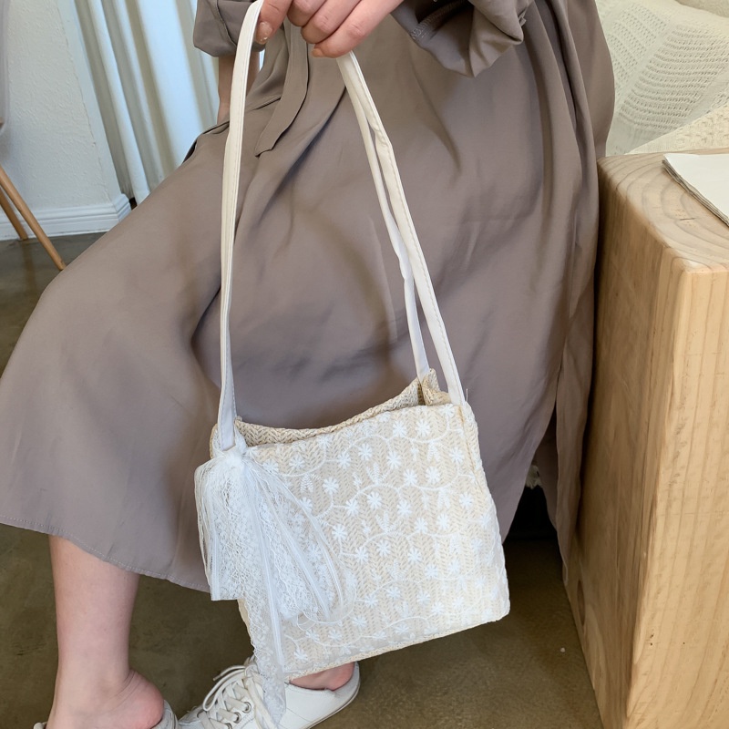 Túi Đeo Vai Phối Ren Thiết Kế Mới Cỡ Lớn 2022 Phong Cách Hàn Quốc Cho Nữ