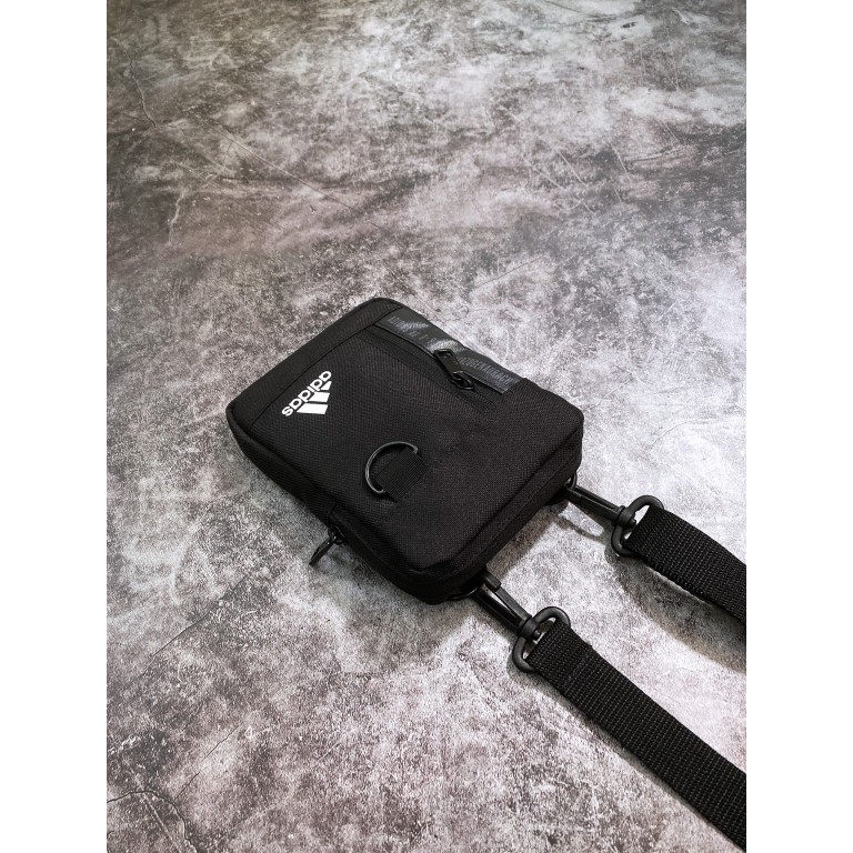 (HÀNG XUẤT XỊN) Túi đeo chéo das đen B205 CLASSIC ORGANISER FESTIVAL BAG BLACK GN6892 Made in Thailand full tag code