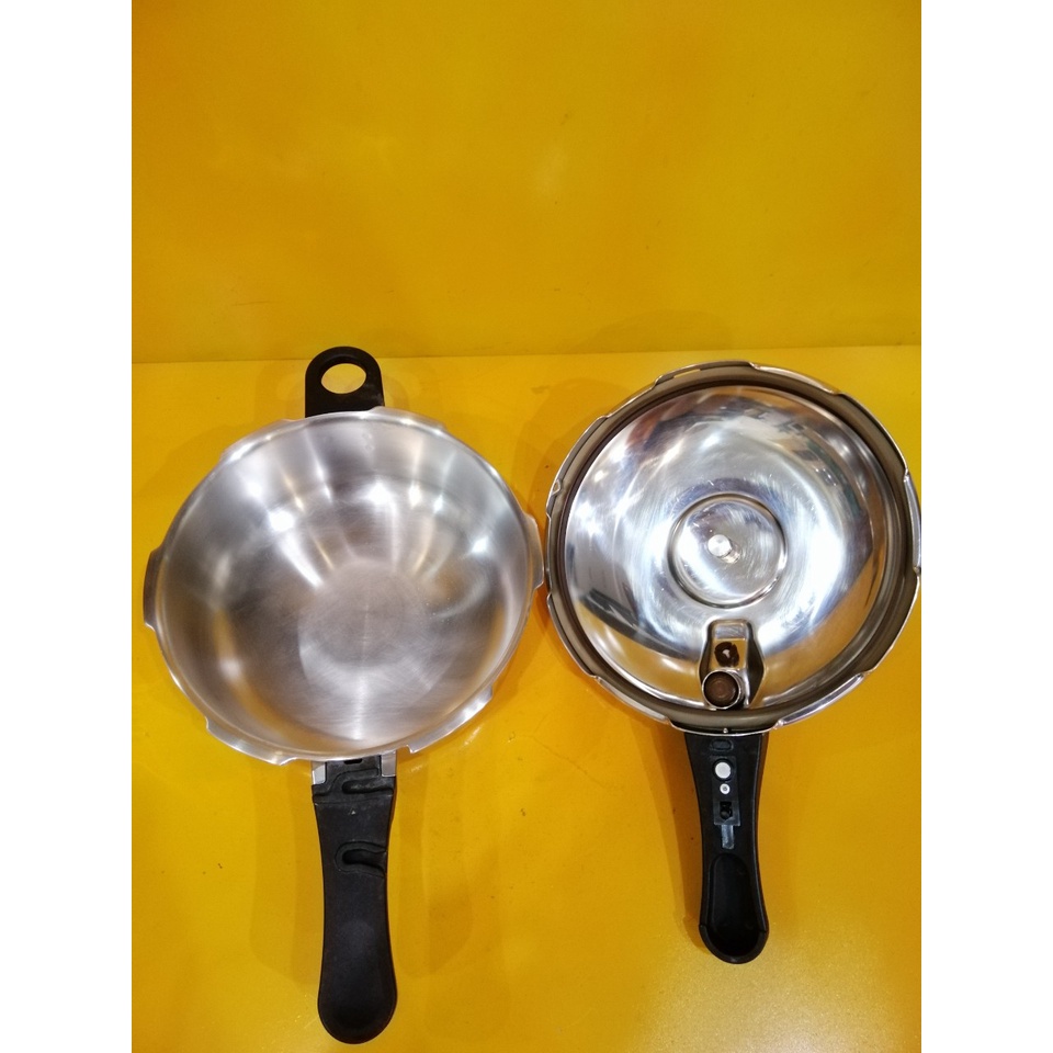 Nồi áp suất nội địa Nhật 3L (mã 40), dùng được bếp từ