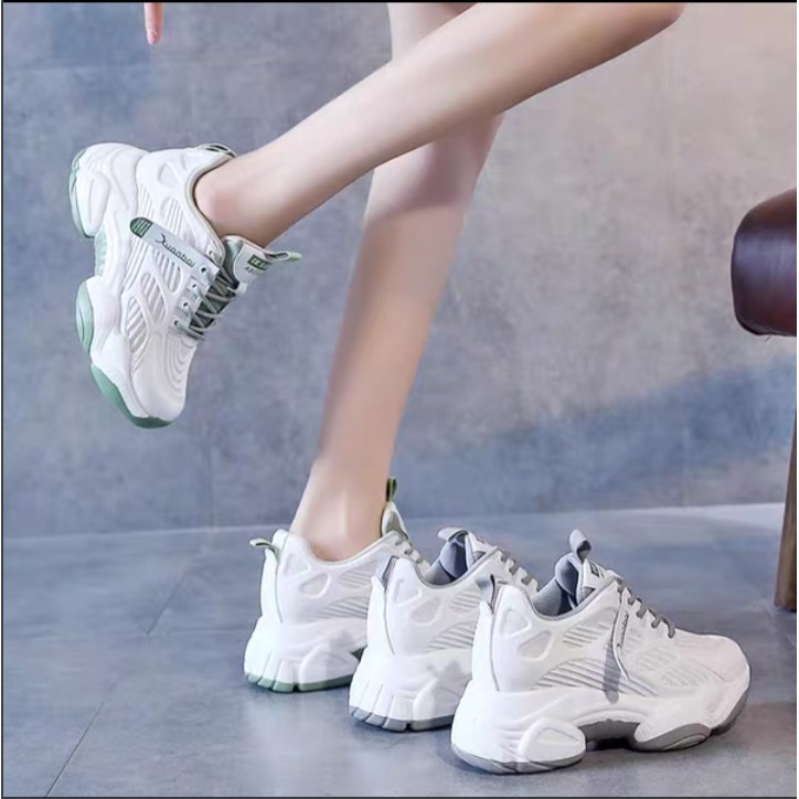 Giày thể thao nữ màu trắng nâu đẹp, giá rẻ, độn đế cao, sử dụng đi học, đi làm đi chơi, phong cách Hàn Quốc hot 2020