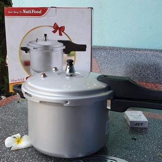Nồi áp suất 6l