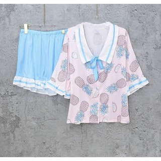 pijama đùi lụa tay loe tiểu thư in trái dứa