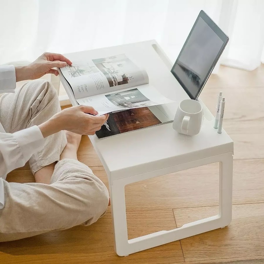 bàn gấp thông minh bằng nhựa,bàn gấp có khe cắm điện thoại có khe để ibap 1833