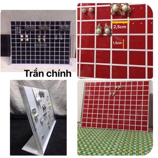 khay mica trưng  được 120 bông tai 32 x 21cm có 3 màu, đen,đỏ,trắng
