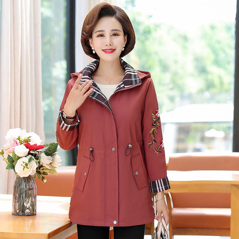 Áo Gió Thiết Kế Mới Thời Trang Mùa Xuân Thu Dành Cho Nữ Áo Khoác Mỏng Phong Cách Phương Tây Thời Trang Xuân Thu Sang Trọng Cho Phụ Nữ Trung Niên