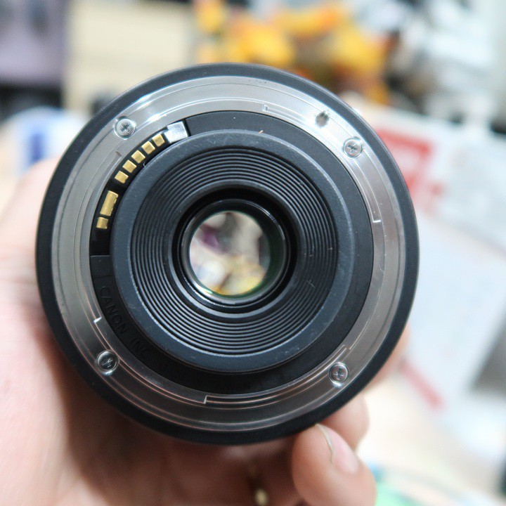 Ống kính Canon EF-S 18-135 Nano USM dùng cho Crop