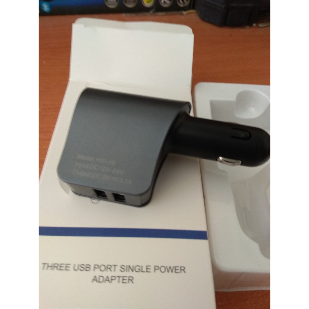 Tẩu sạc một tẩu ba cổng USB CAR cao cấp Sạc nhanh 3.1
