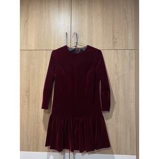 Pass váy nhung đỏ size M