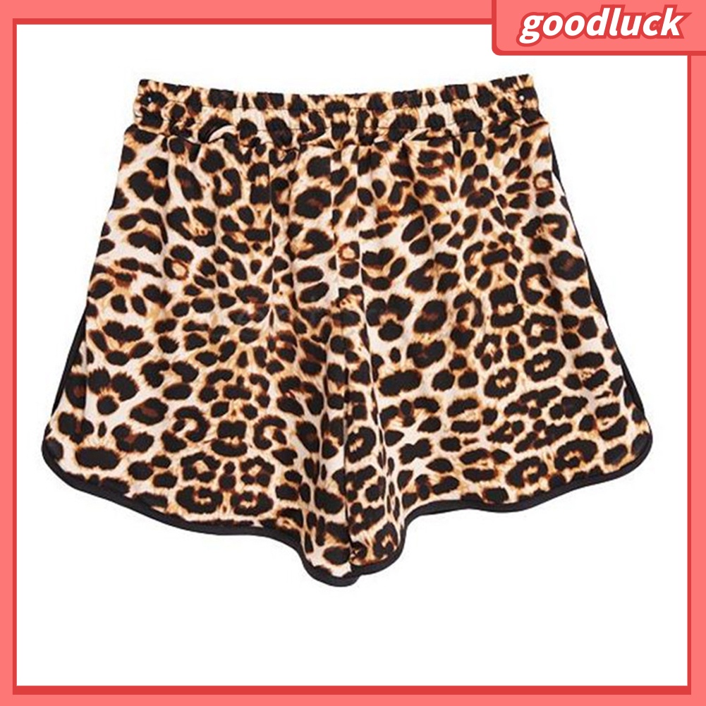 Quần sọt dáng rộng hoạ tiết da báo thời trang đi biển