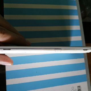 Điện thoại LG G2 (máy hỏng màn hình)